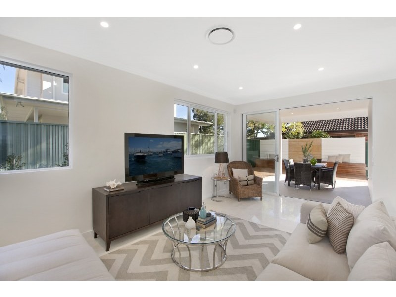 44 Pacific Street, Caringbah NSW 2229