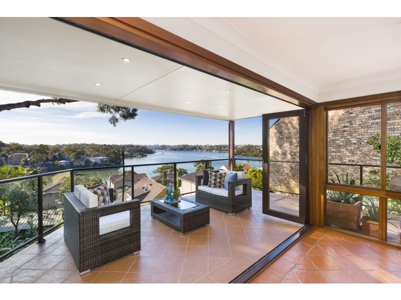 5 Tradewinds Place, Kareela NSW 2232