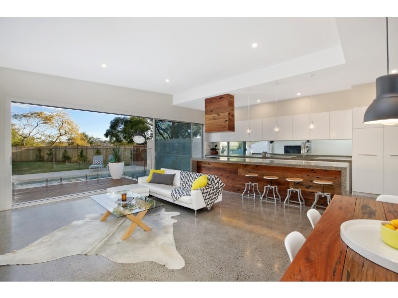 6 Flora Street, Oyster Bay NSW 2225