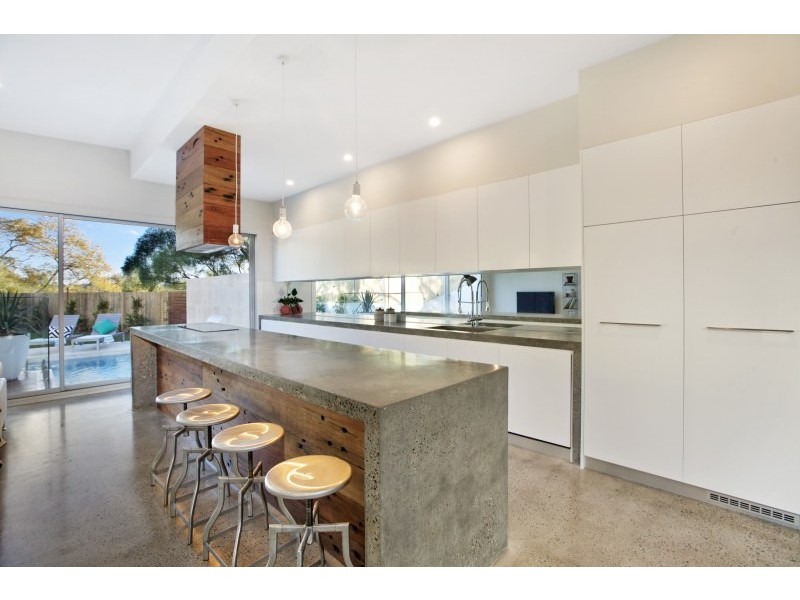 6 Flora Street, Oyster Bay NSW 2225