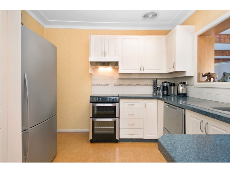 11 Bounty Avenue, Kirrawee NSW 2232