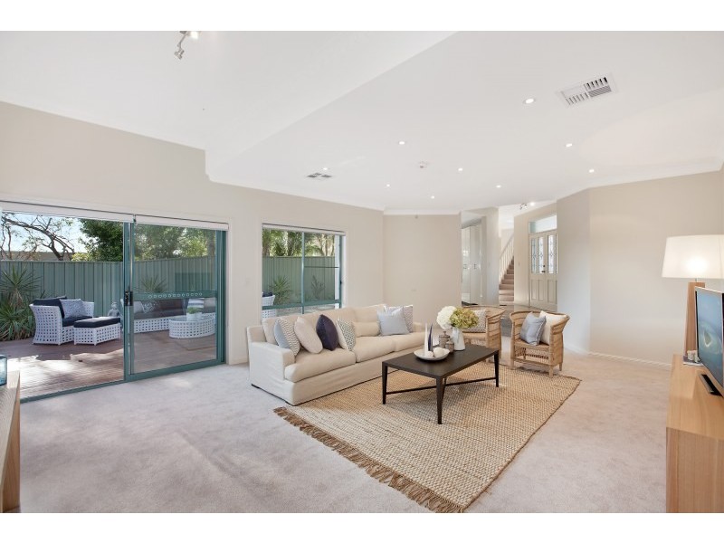 5b Moombara Crescent, Lilli Pilli NSW 2229