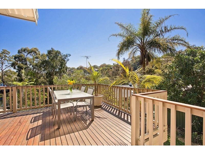 10 Buckinbah Place, Lilli Pilli NSW 2229