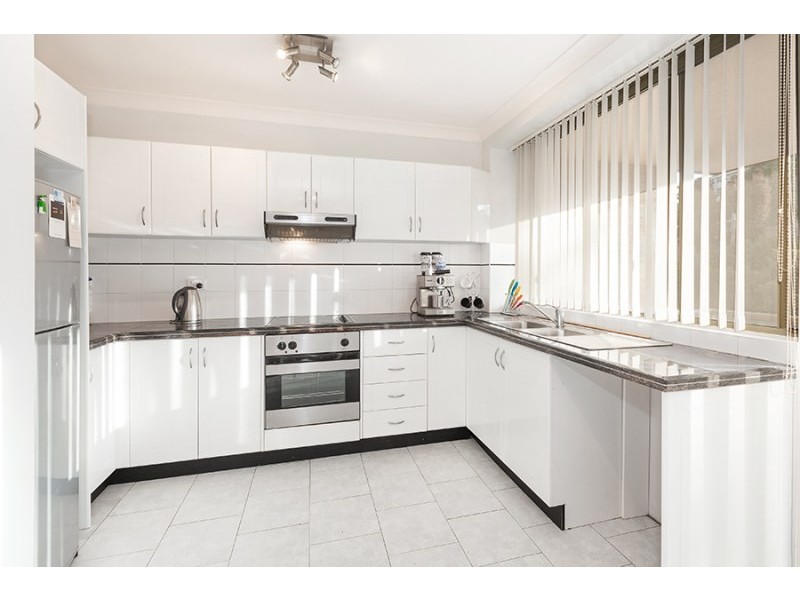 Unit 7/2-6 Gurrier Avenue, Miranda NSW 2228