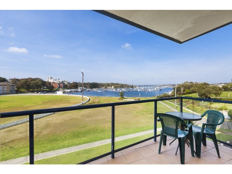 6/8 Deeban Walk, Cronulla NSW 2230