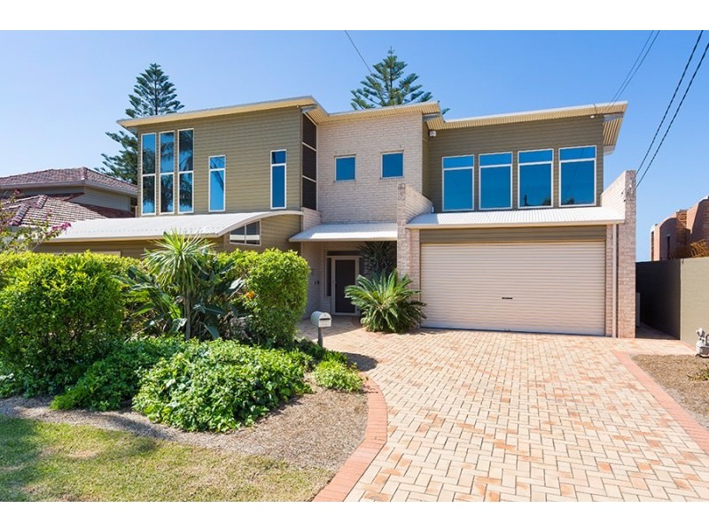 5 Lachlan Avenue, Sylvania Waters NSW 2224