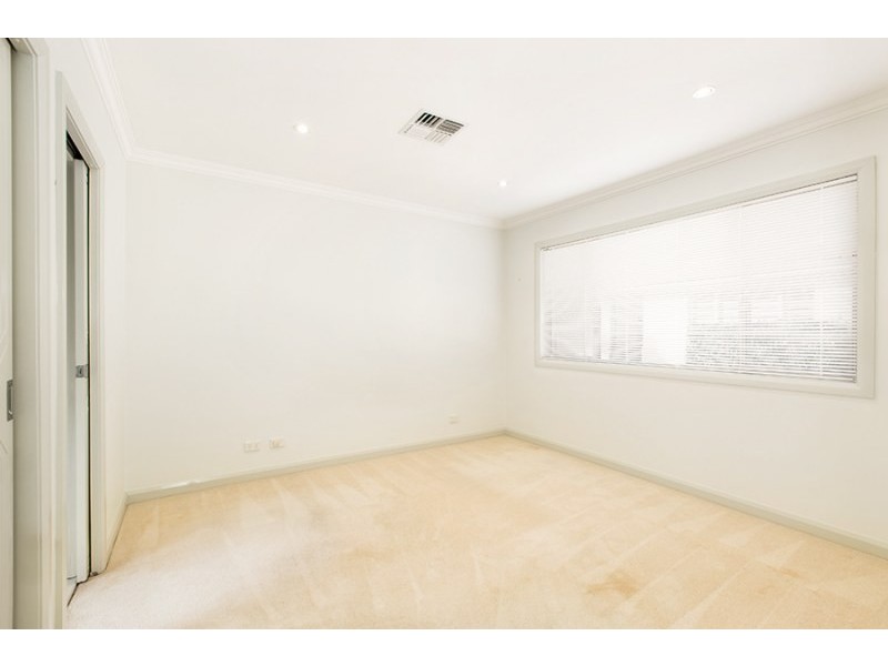 2/29 Telopea Street, Caringbah NSW 2229