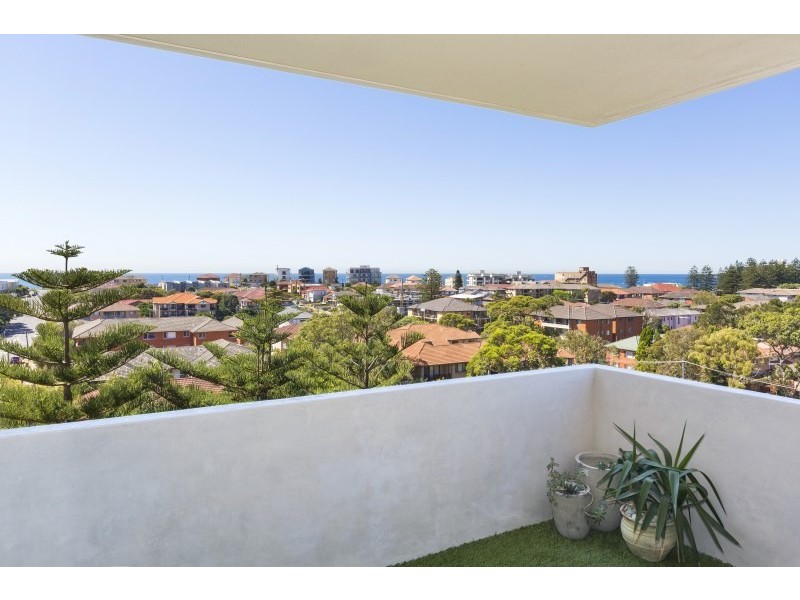 11/39 Wyanbah Road, Cronulla NSW 2230