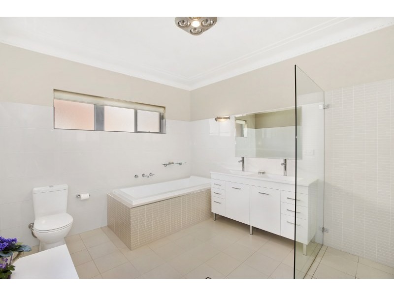 7 David Avenue, Caringbah NSW 2229