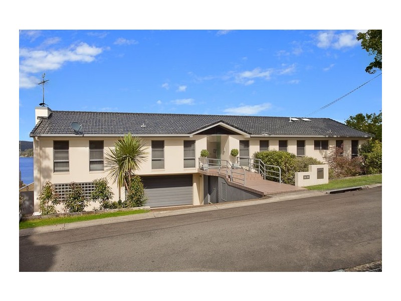 18-20 Maroopna Road, Yowie Bay NSW 2228