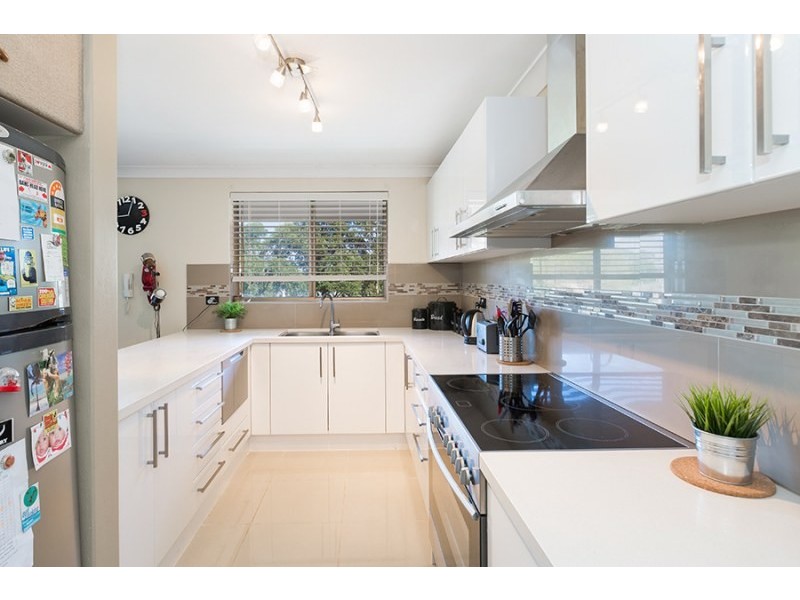 8/200 Willarong Road, Caringbah NSW 2229