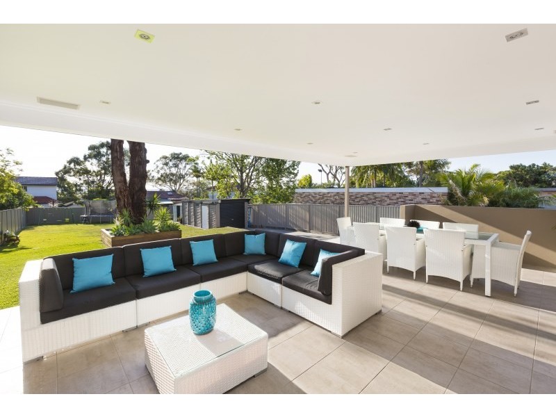 11 David Avenue, Caringbah South NSW 2229