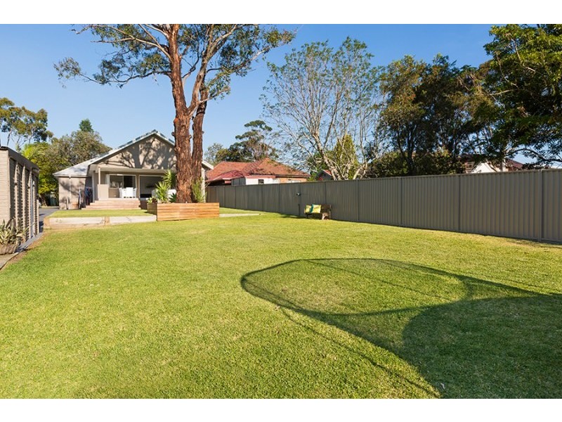 11 David Avenue, Caringbah South NSW 2229