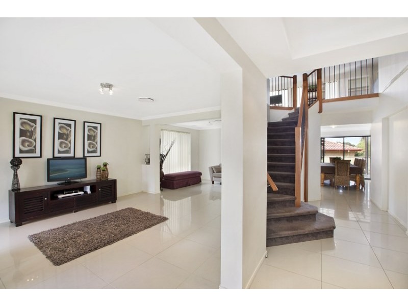 12 Rebellion Circuit, Beaumont Hills NSW 2155