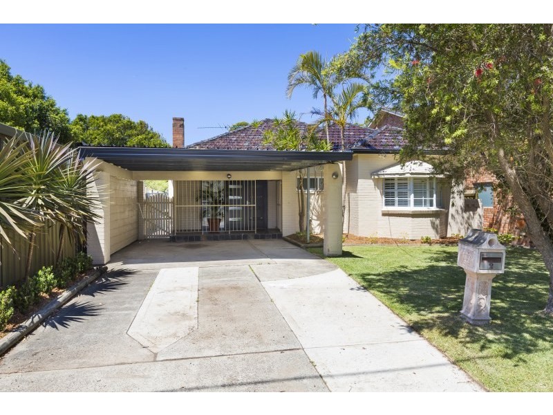 2 Pioneer Road, Cronulla NSW 2230