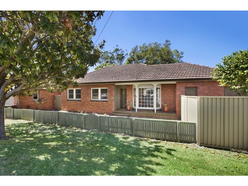 6 Foch Avenue, Gymea NSW 2227