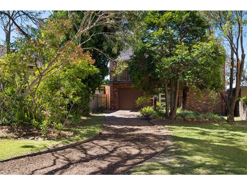 29 Tea Gardens Avenue, Kirrawee NSW 2232