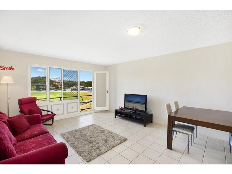 1/2 Deeban Walk, Cronulla NSW 2230