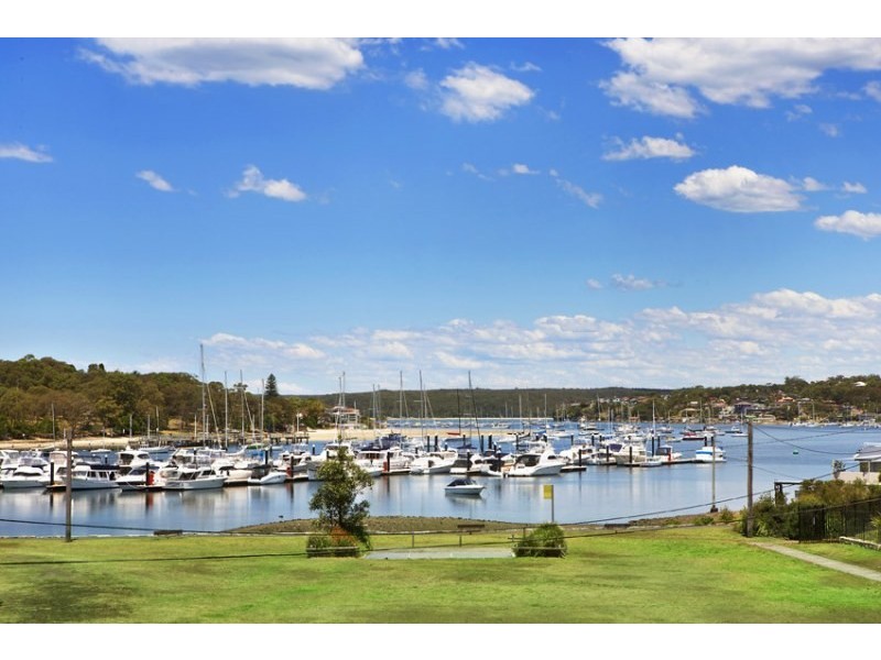 1/2 Deeban Walk, Cronulla NSW 2230