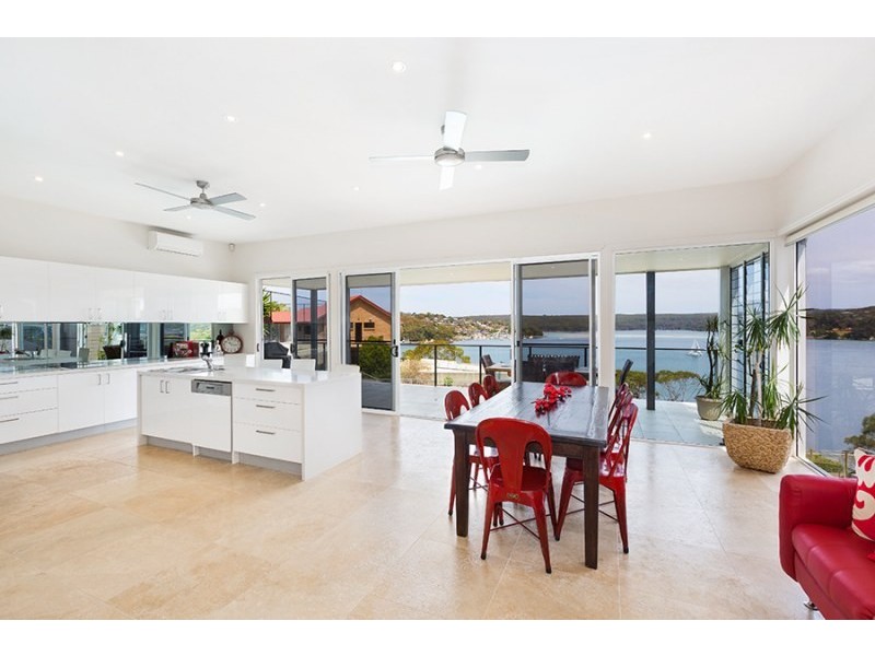 9 Waring Avenue, Caringbah South NSW 2229