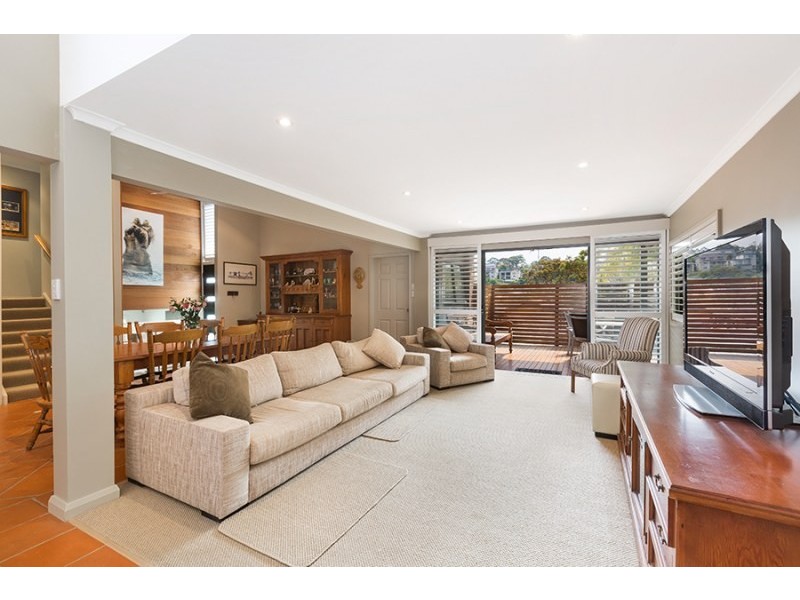 37 Naranganah Avenue, Gymea Bay NSW 2227