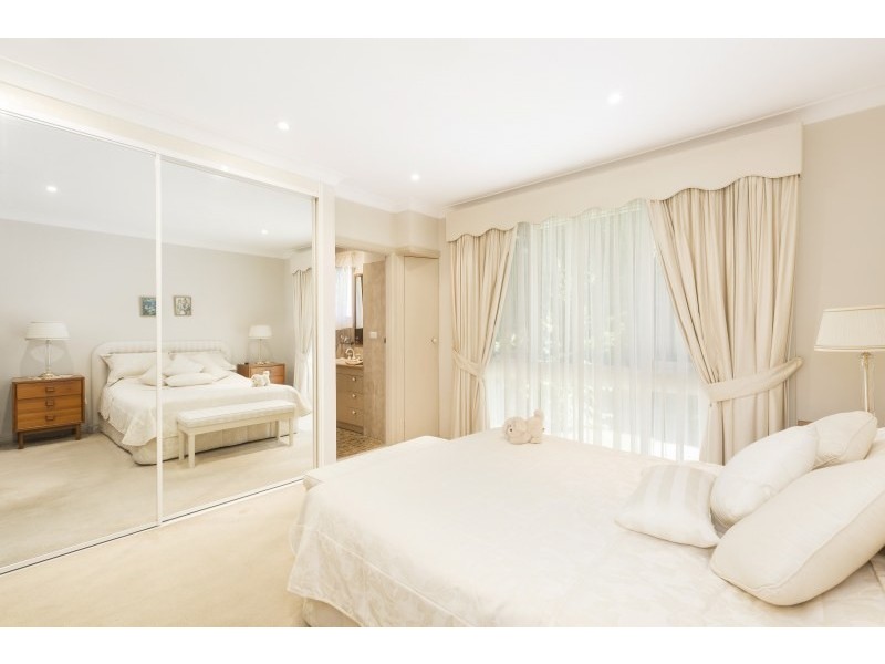 6 Masefield Place, Burraneer NSW 2230