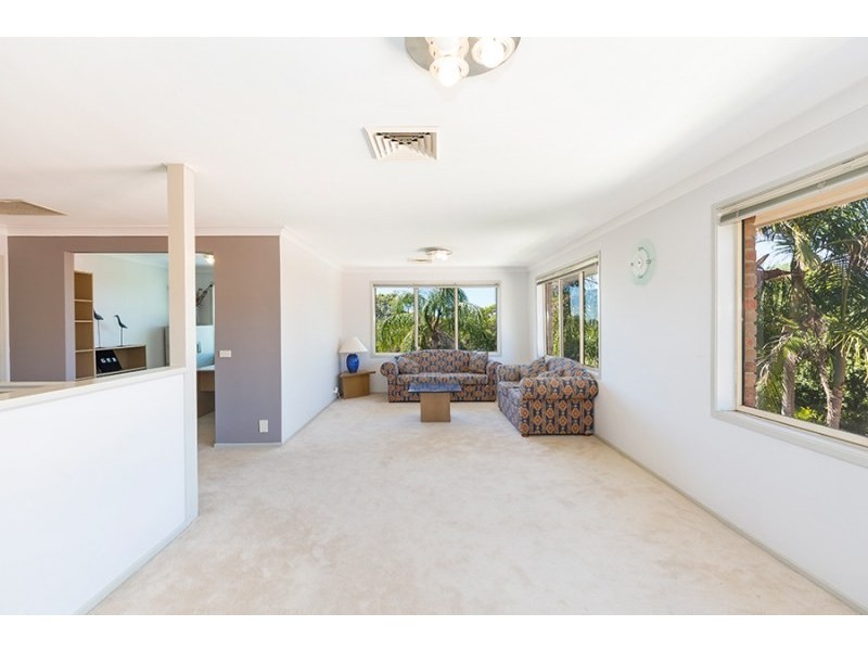 6 Bray Grove, Menai NSW 2234