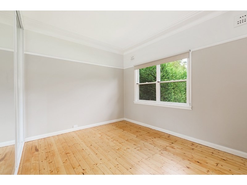 4 Mawarra Avenue, Miranda NSW 2228