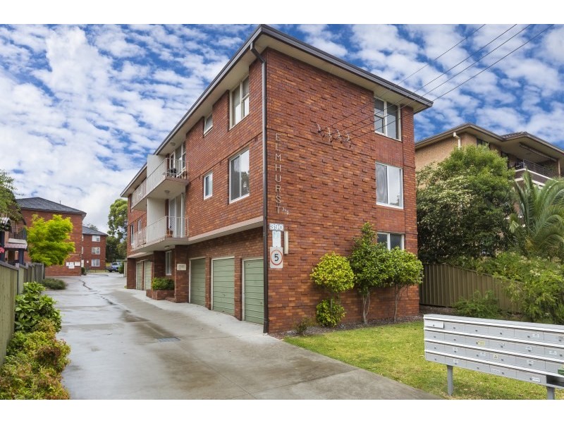 1/390 Port Hacking Road, Caringbah NSW 2229