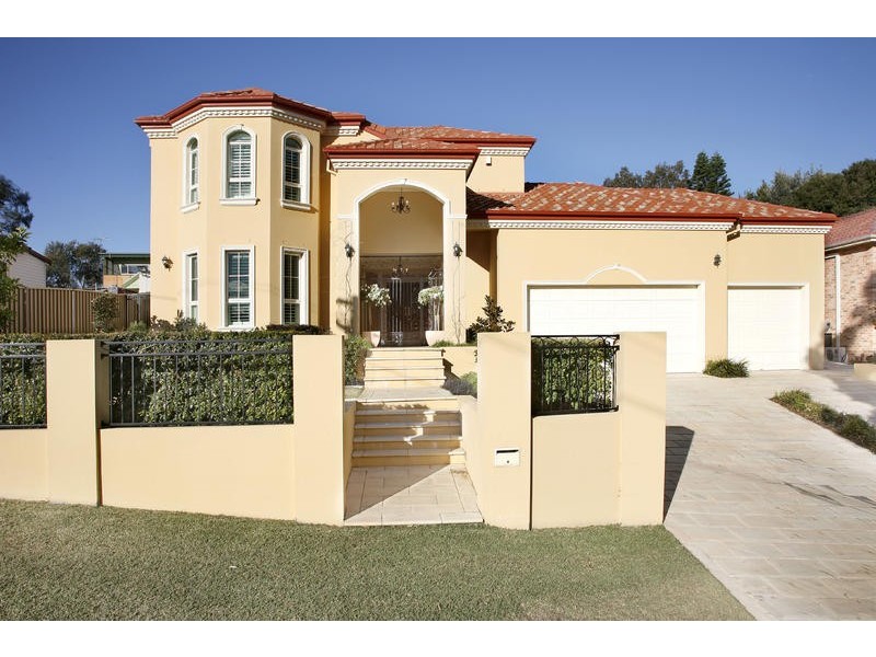 6 Barraran Street, Gymea Bay NSW 2227