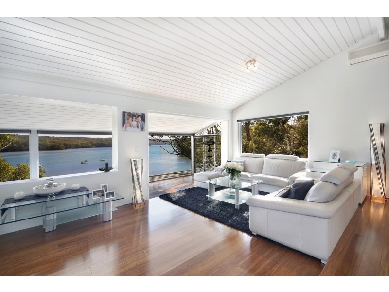 34 Moombara Crescent, Lilli Pilli NSW 2229