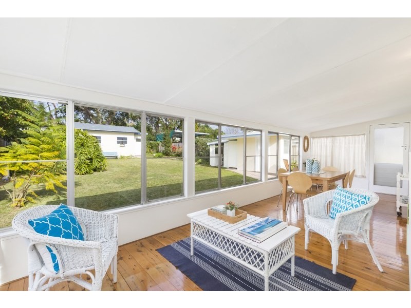 22 Bellevue Parade, Caringbah NSW 2229