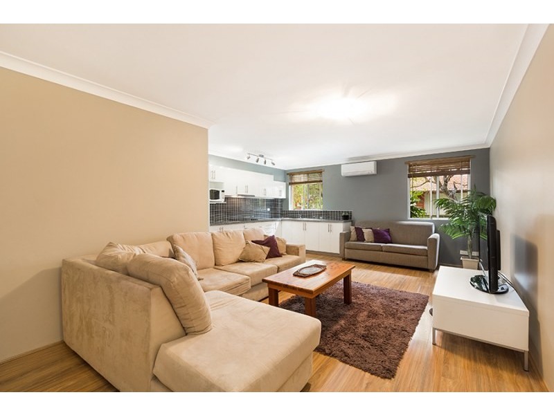 4/10-12 Curtis Street, Caringbah NSW 2229