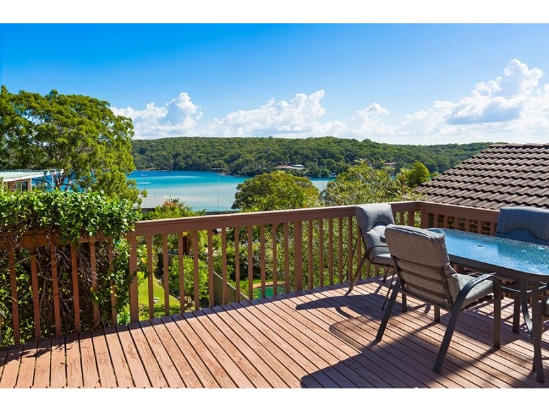 4 Swan Street, Lilli Pilli NSW 2229