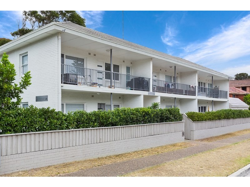 1/24A Tullimbar Road, Cronulla NSW 2230