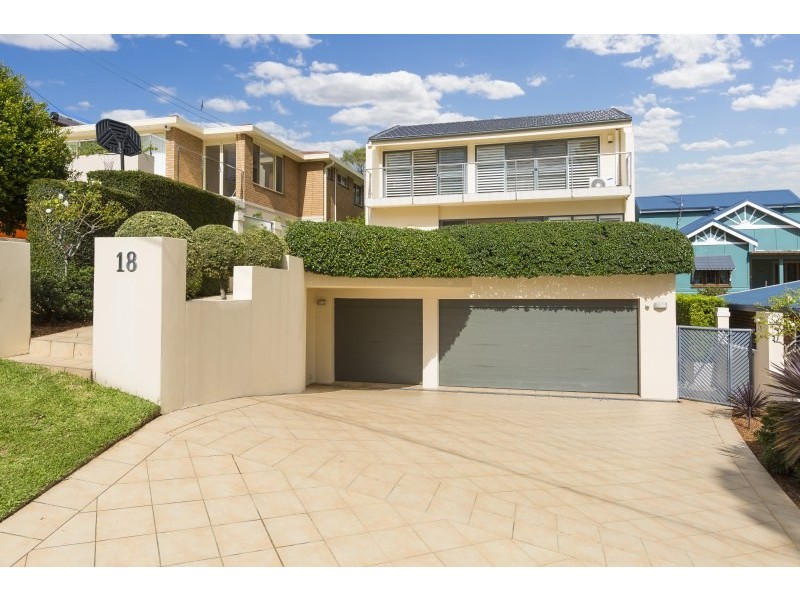 18 Swan Street, Lilli Pilli NSW 2229