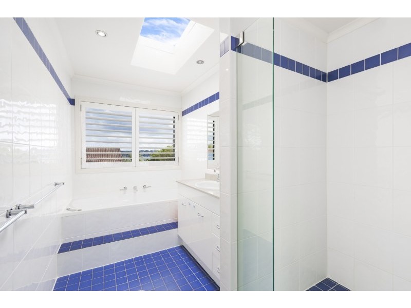 18 Swan Street, Lilli Pilli NSW 2229