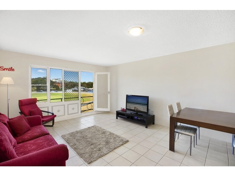 1/2 Deeban Walk, Cronulla NSW 2230