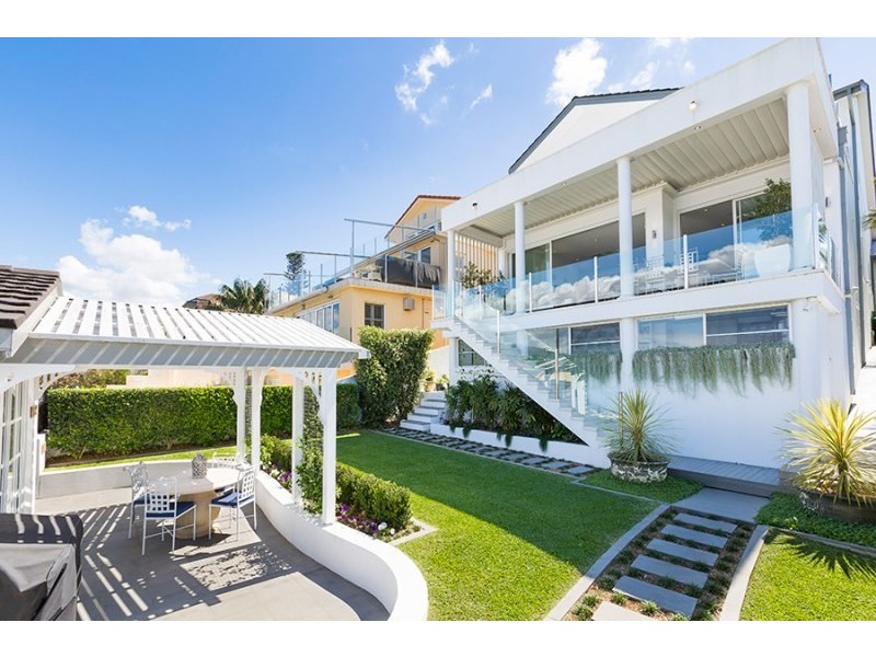 12 Bayview Road, Burraneer NSW 2230