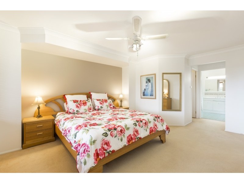 8 Immarna Avenue, Lilli Pilli NSW 2229