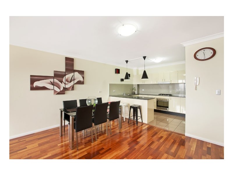 18/10 Mackay Street, Caringbah NSW 2229