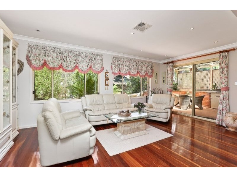 2 Saunders Bay Road, Caringbah South NSW 2229