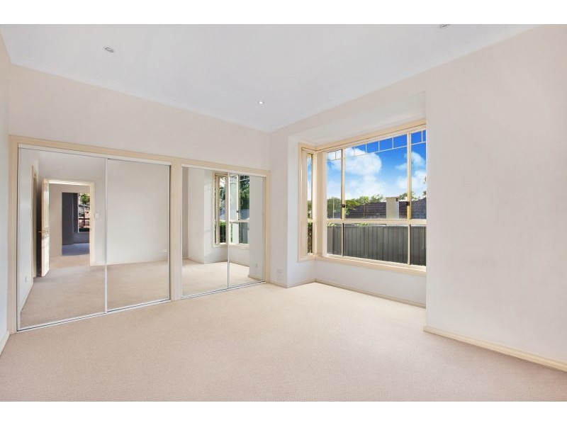 8a Wistaria Street, Caringbah South NSW 2229