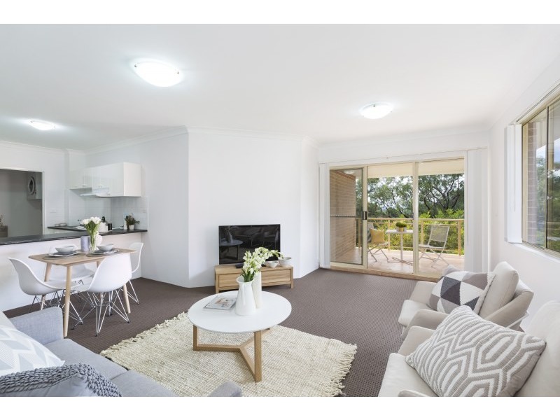 17/50-54 The Grand Parade, Sutherland NSW 2232
