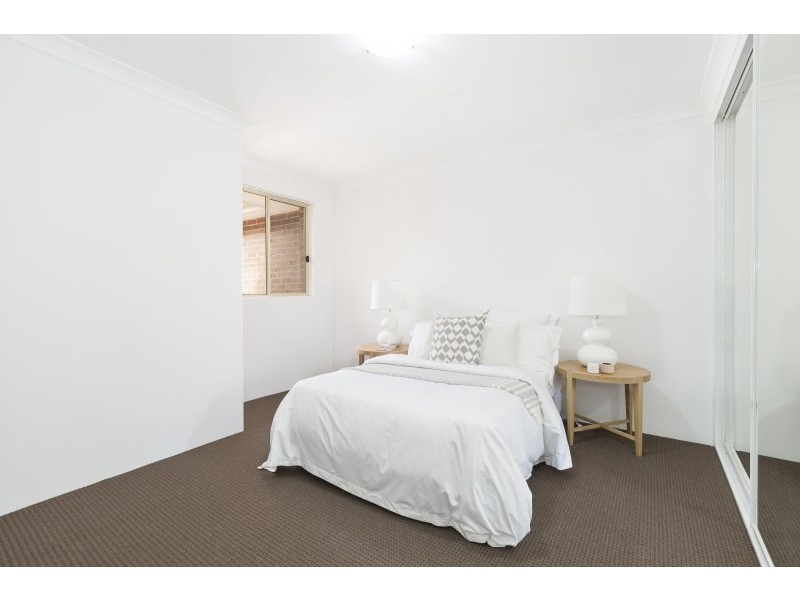 17/50-54 The Grand Parade, Sutherland NSW 2232