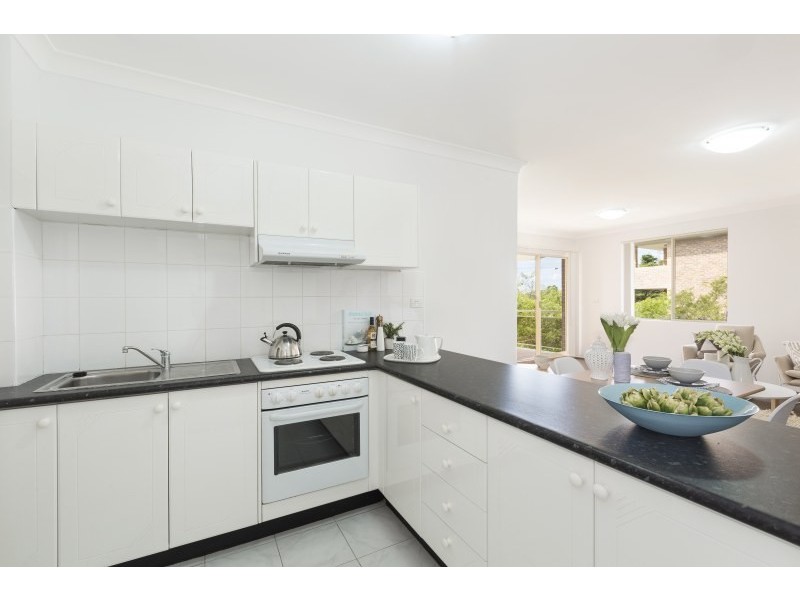 17/50-54 The Grand Parade, Sutherland NSW 2232