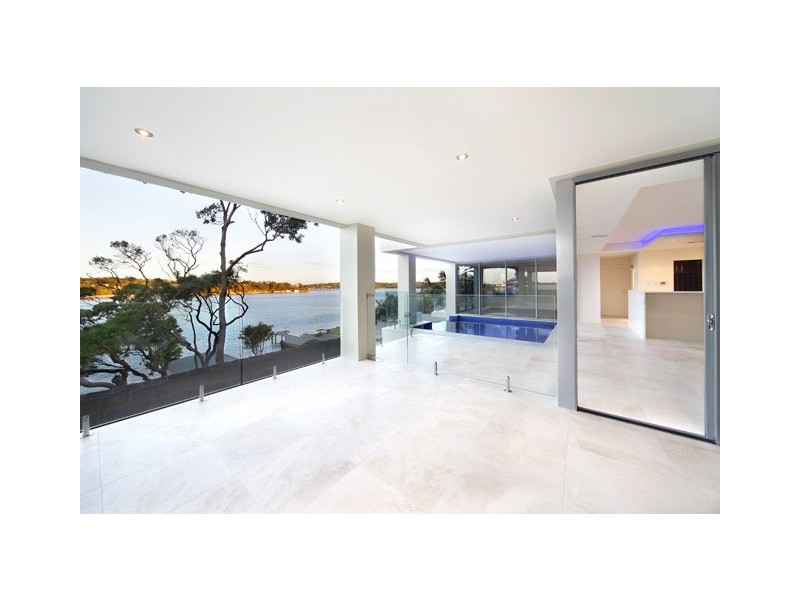 1 Binaville Avenue, Burraneer NSW 2230