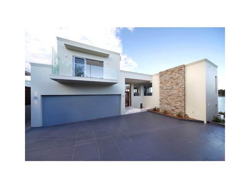 1 Binaville Avenue, Burraneer NSW 2230