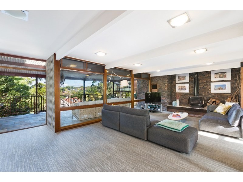15 Moombara Crescent, Lilli Pilli NSW 2229