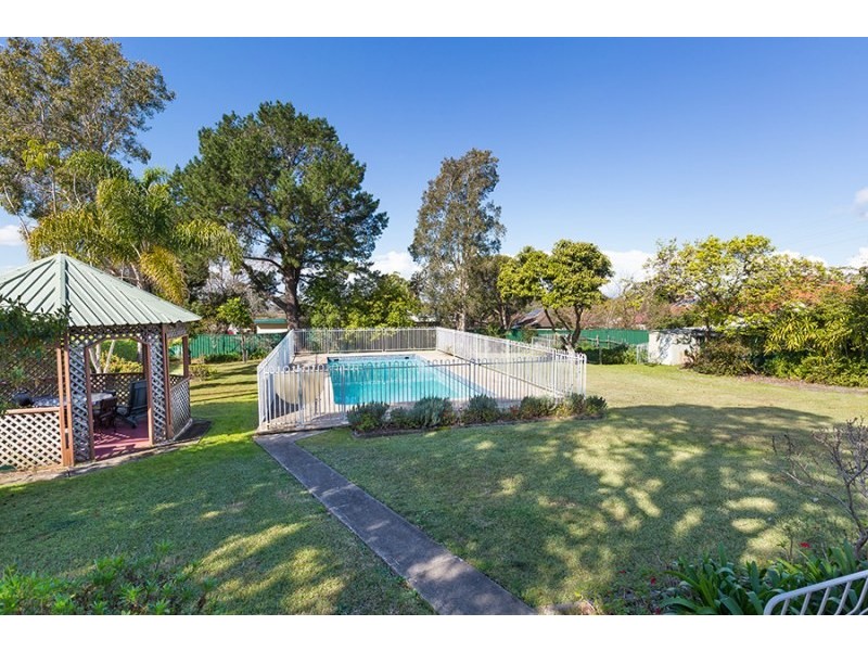 168 Oak Road, Kirrawee NSW 2232